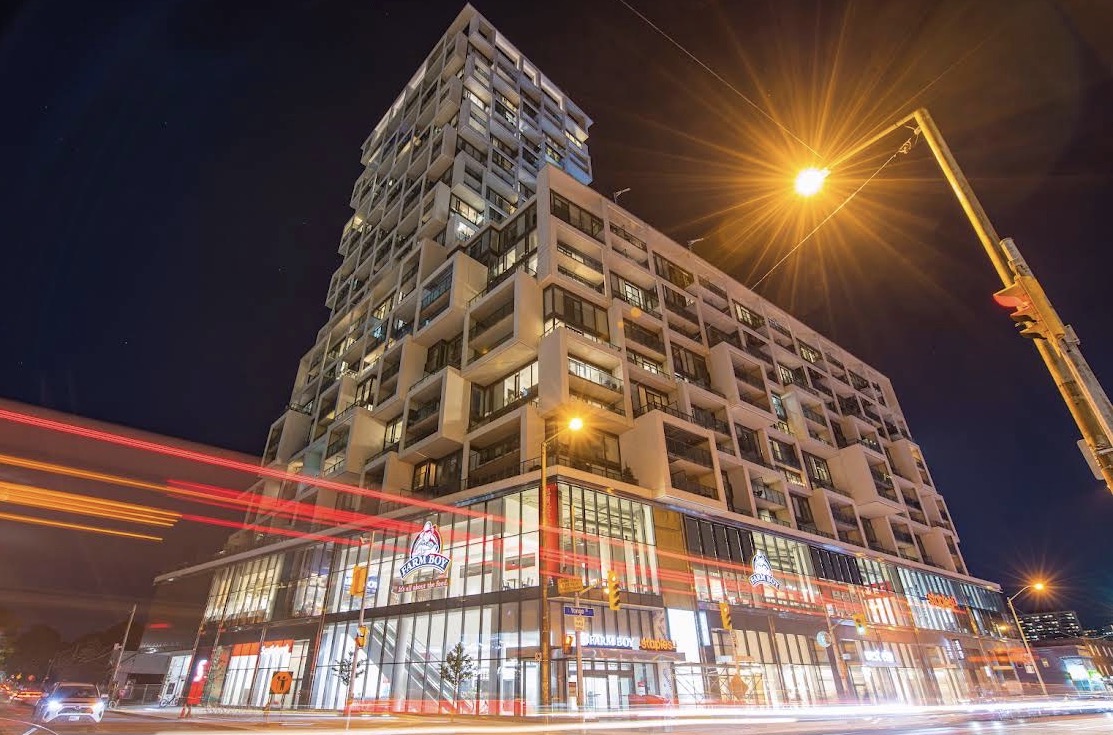 Eglinton full-furnished studio 단기렌트