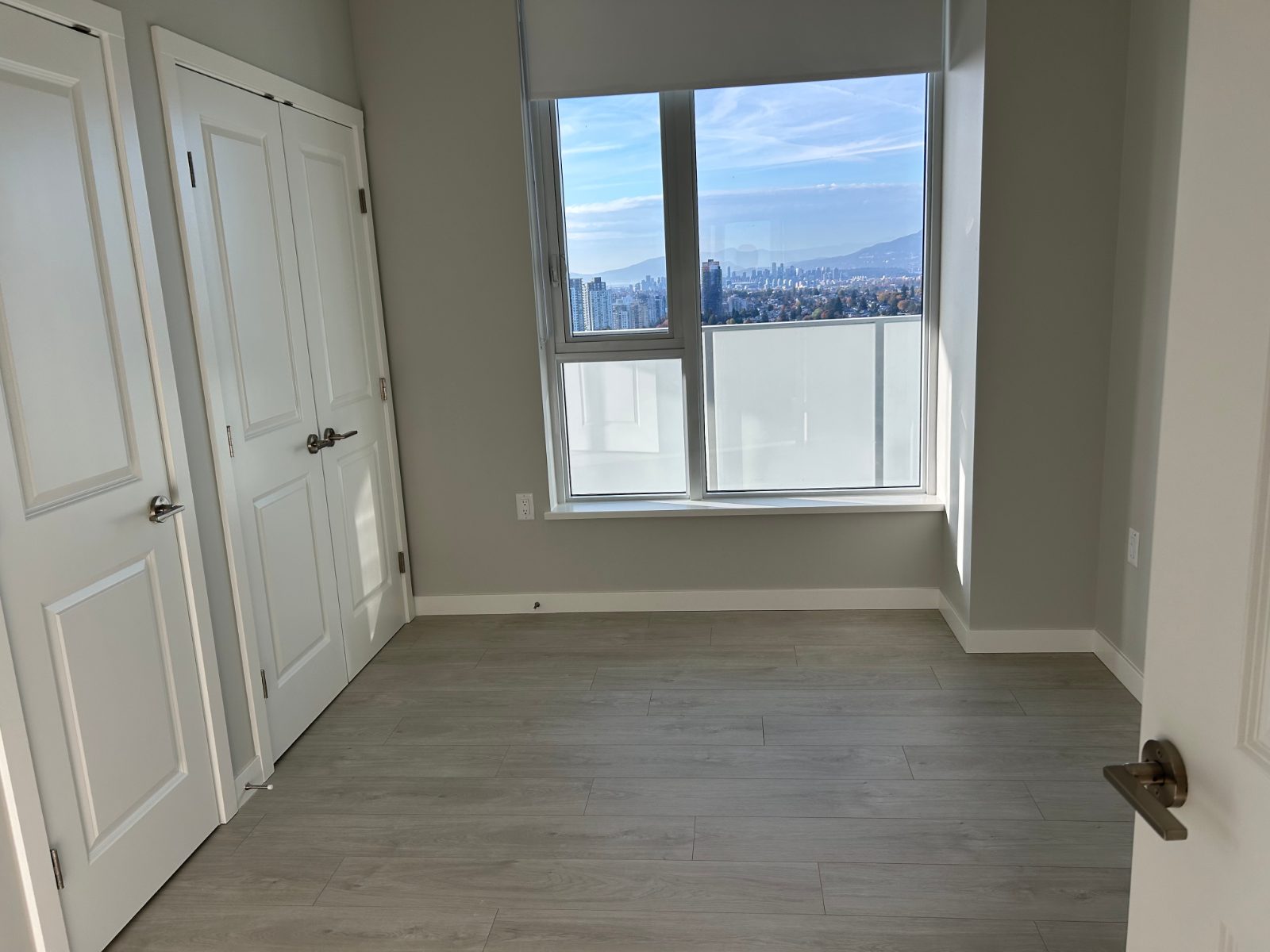 Burnaby Perla 콘도 렌트 – 2 Bed + 2 Bath 사진 3
