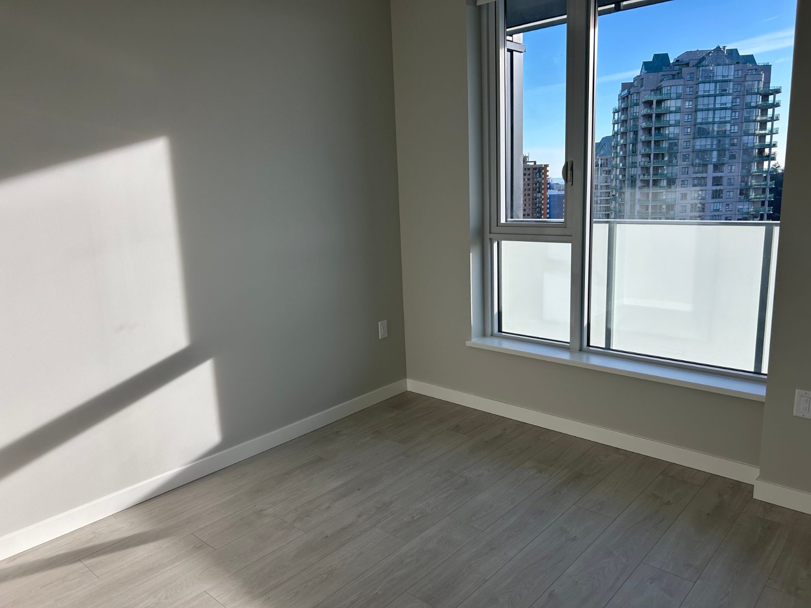 Burnaby Perla 콘도 렌트 – 2 Bed + 2 Bath 사진 4