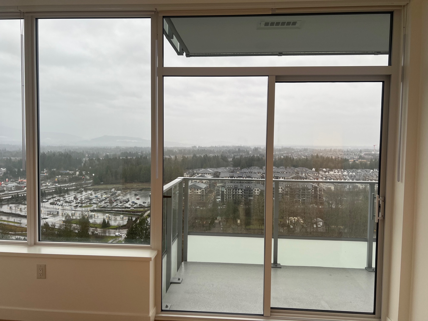 랭리 The Tower 2Bed+Den+2Bath 콘도 사진 5